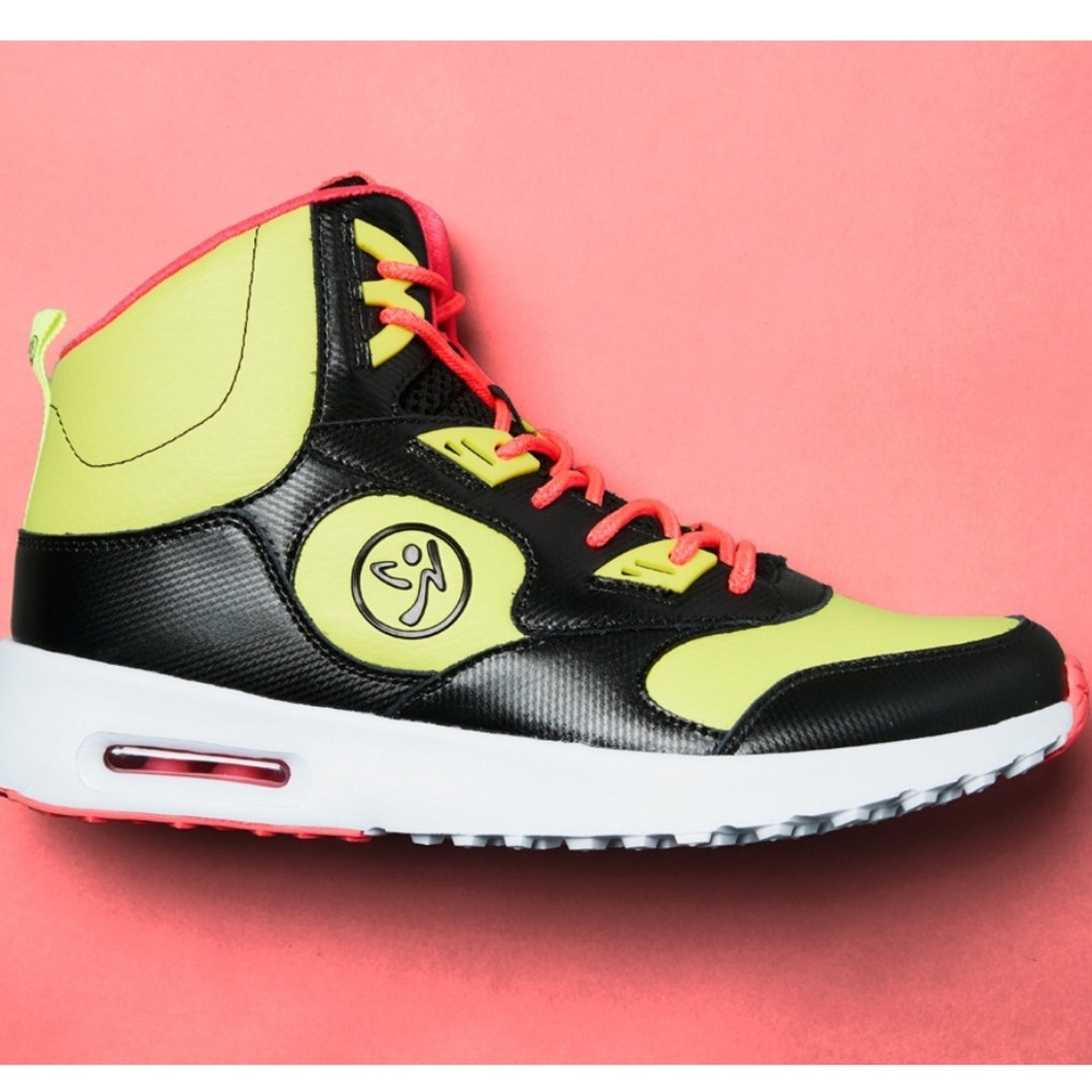 Zumba air shoes 8.5 new